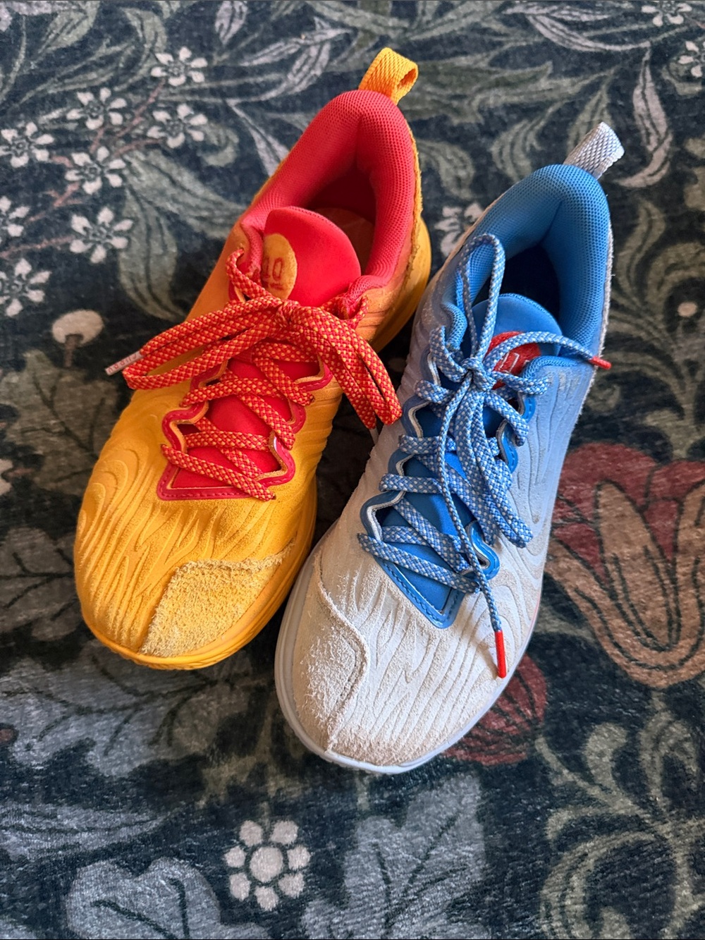 Under Armour Kids Two-Tone Sneakers Steph Curry